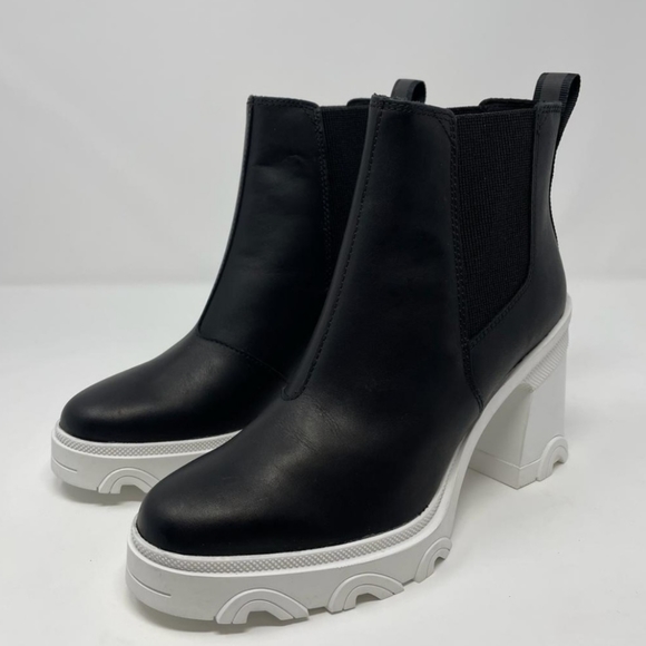 NIB SOREL Brex heeled waterproof Chelsea boots - Picture 4 of 6